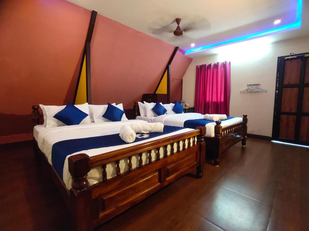 Pv Cottages Serenity Beach 퐁디셰리 외부 사진