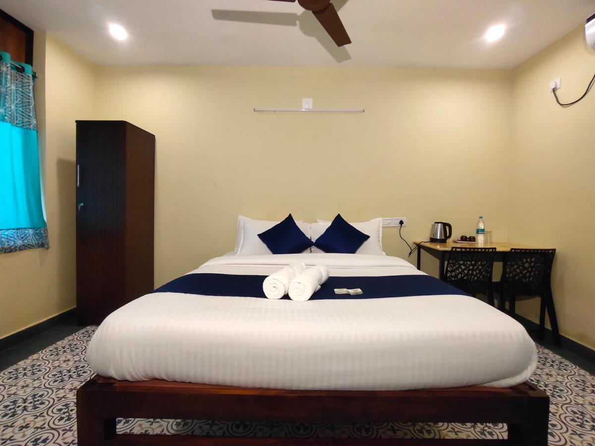 Pv Cottages Serenity Beach 퐁디셰리 외부 사진