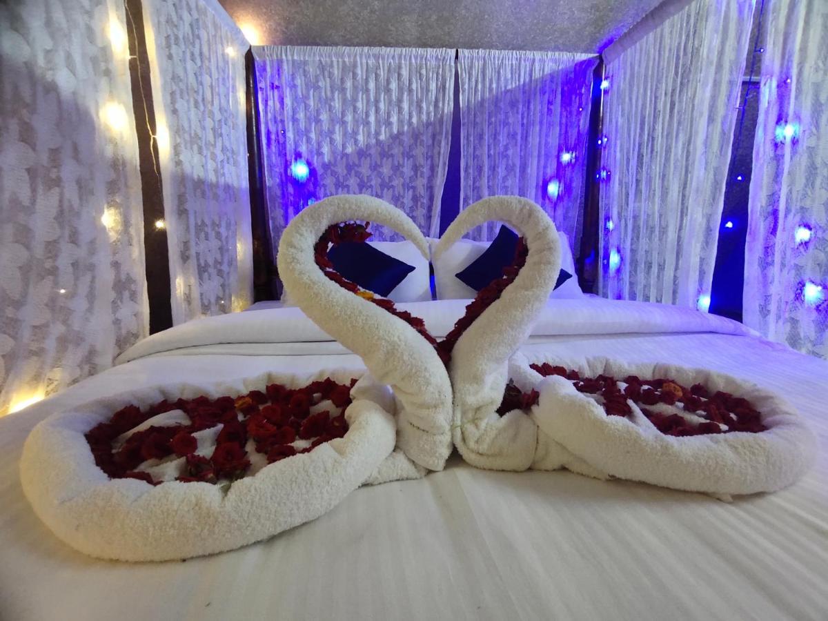 Pv Cottages Serenity Beach 퐁디셰리 외부 사진