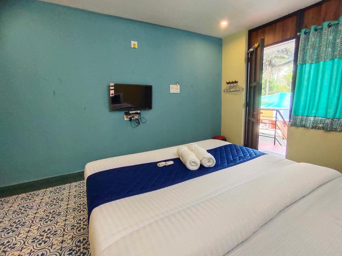 Pv Cottages Serenity Beach 퐁디셰리 외부 사진
